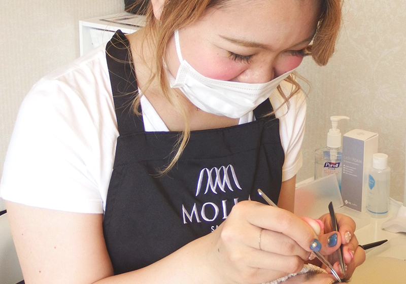 【正社員】アイリスト（マツエク）積極採用中☆社会保険完備◎月8日休み◎仕事もプライベートも充実★